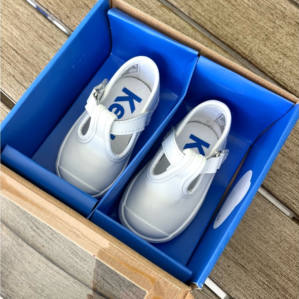 Keds White Toe Cap Shoes NIB!